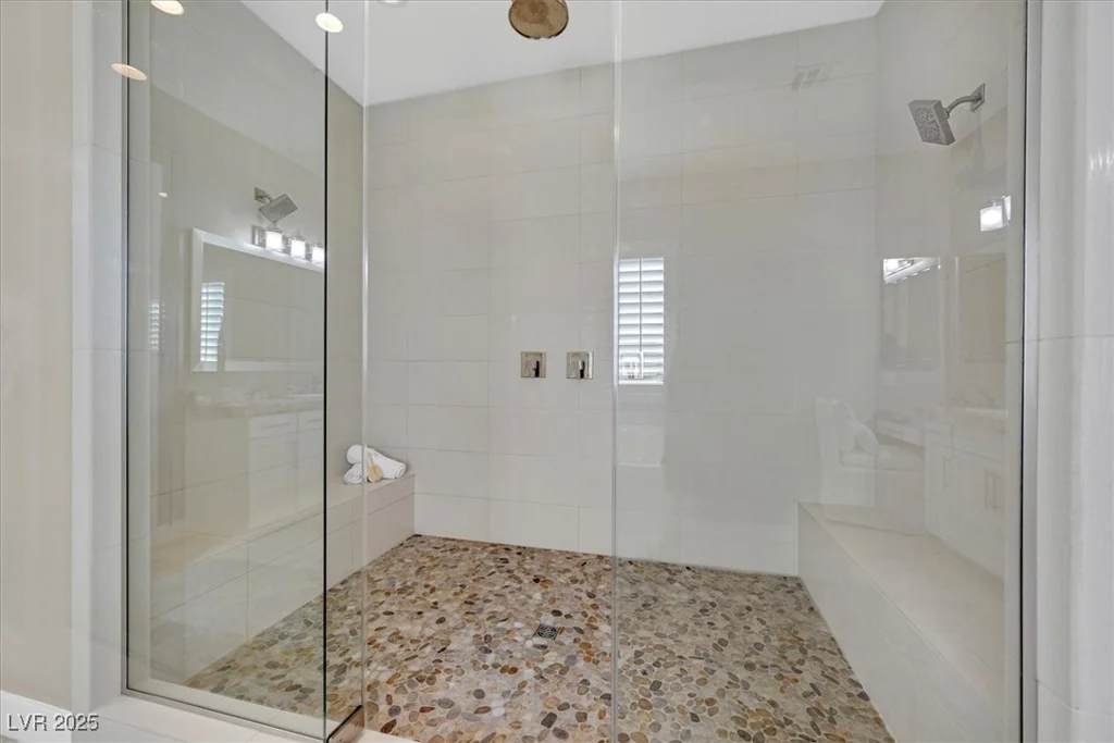 2 OLYMPIA OUTLOOK, Las Vegas, NV 89141