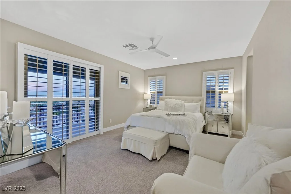 2 OLYMPIA OUTLOOK, Las Vegas, NV 89141