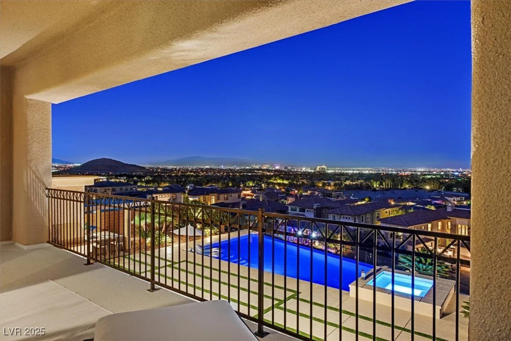2 OLYMPIA OUTLOOK, Las Vegas, NV 89141