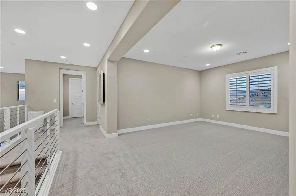 2 OLYMPIA OUTLOOK, Las Vegas, NV 89141