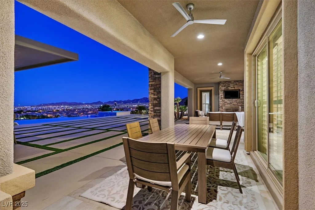 2 OLYMPIA OUTLOOK, Las Vegas, NV 89141