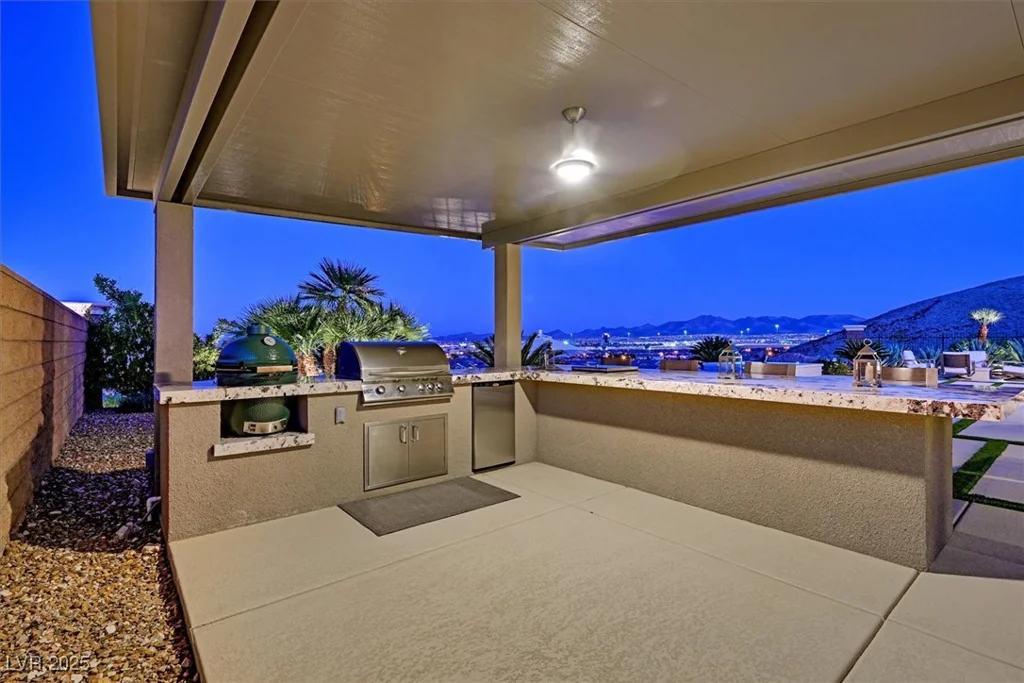 2 OLYMPIA OUTLOOK, Las Vegas, NV 89141