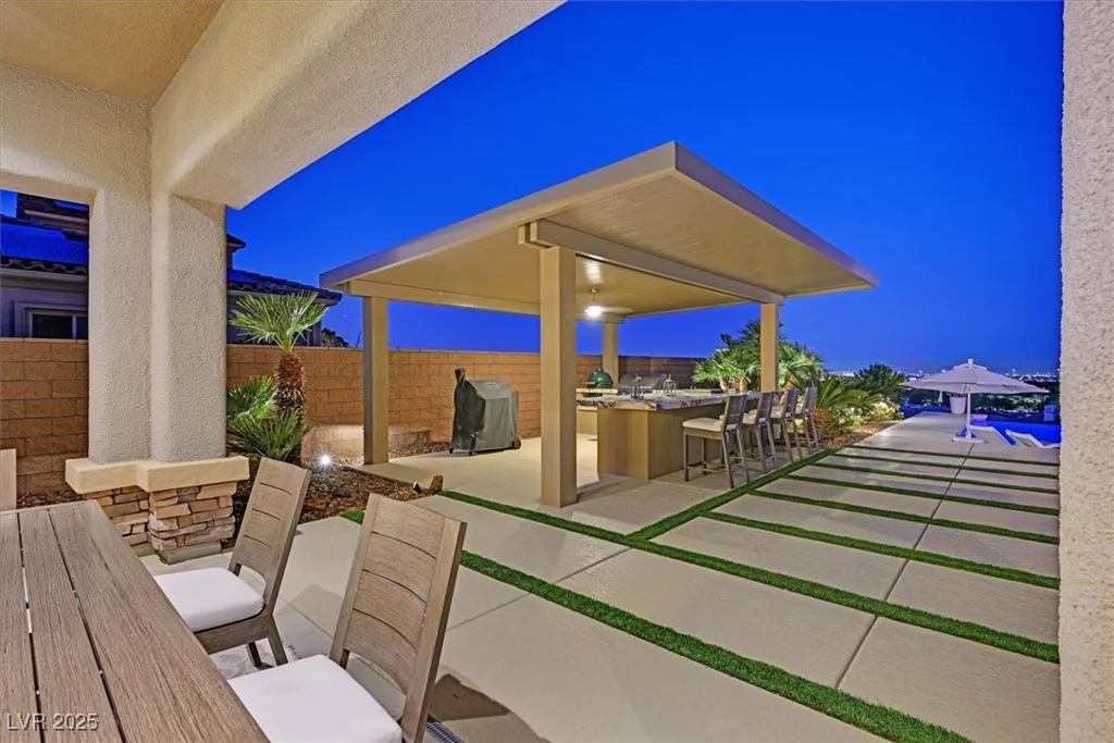2 OLYMPIA OUTLOOK, Las Vegas, NV 89141