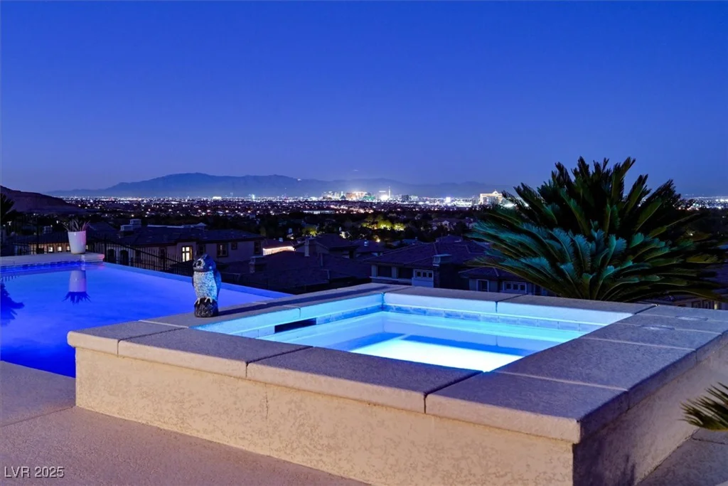 2 OLYMPIA OUTLOOK, Las Vegas, NV 89141