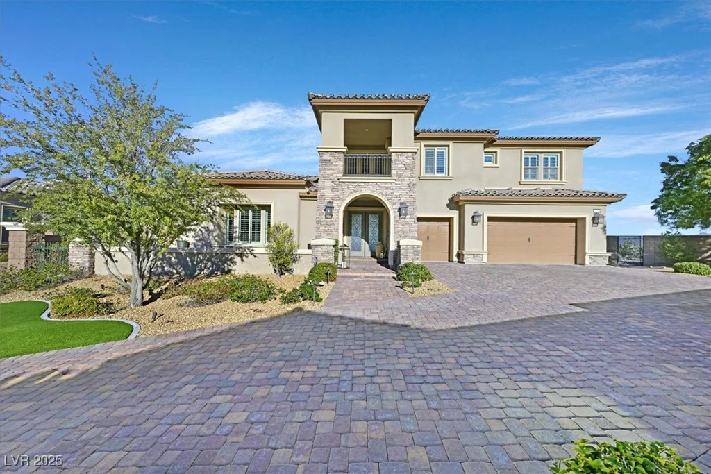 2 OLYMPIA OUTLOOK, Las Vegas, NV 89141