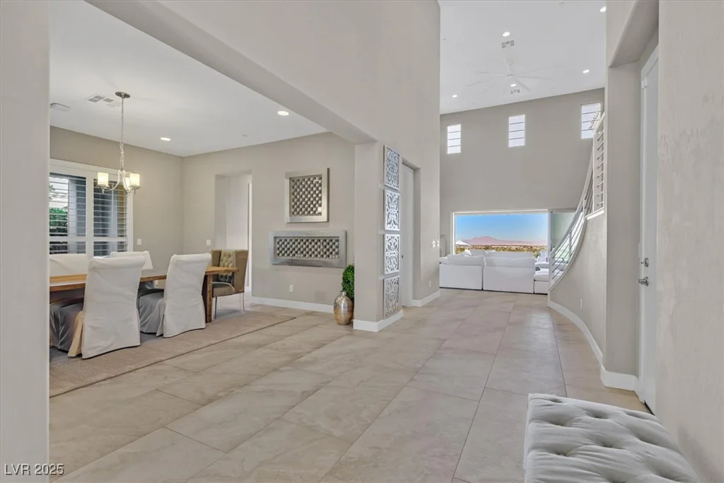 2 OLYMPIA OUTLOOK, Las Vegas, NV 89141