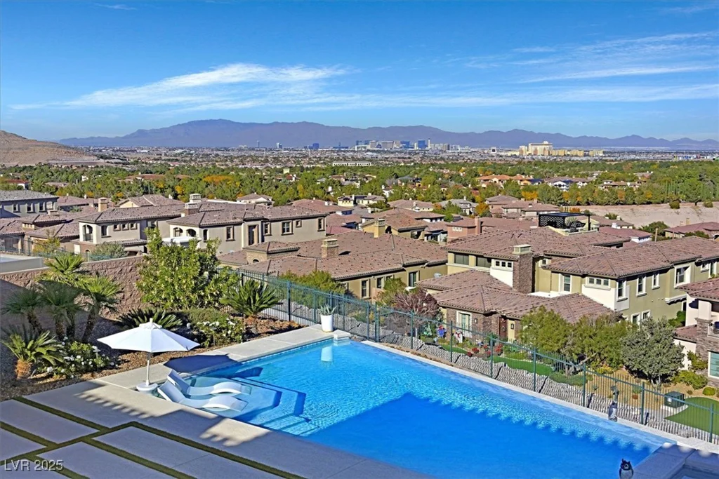 2 OLYMPIA OUTLOOK, Las Vegas, NV 89141