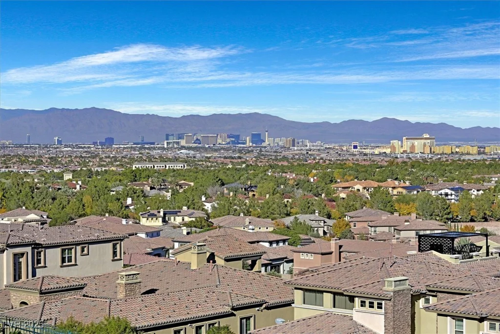 2 OLYMPIA OUTLOOK, Las Vegas, NV 89141