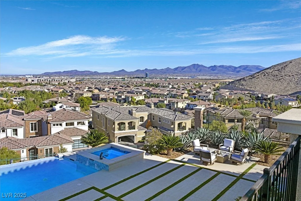 2 OLYMPIA OUTLOOK, Las Vegas, NV 89141