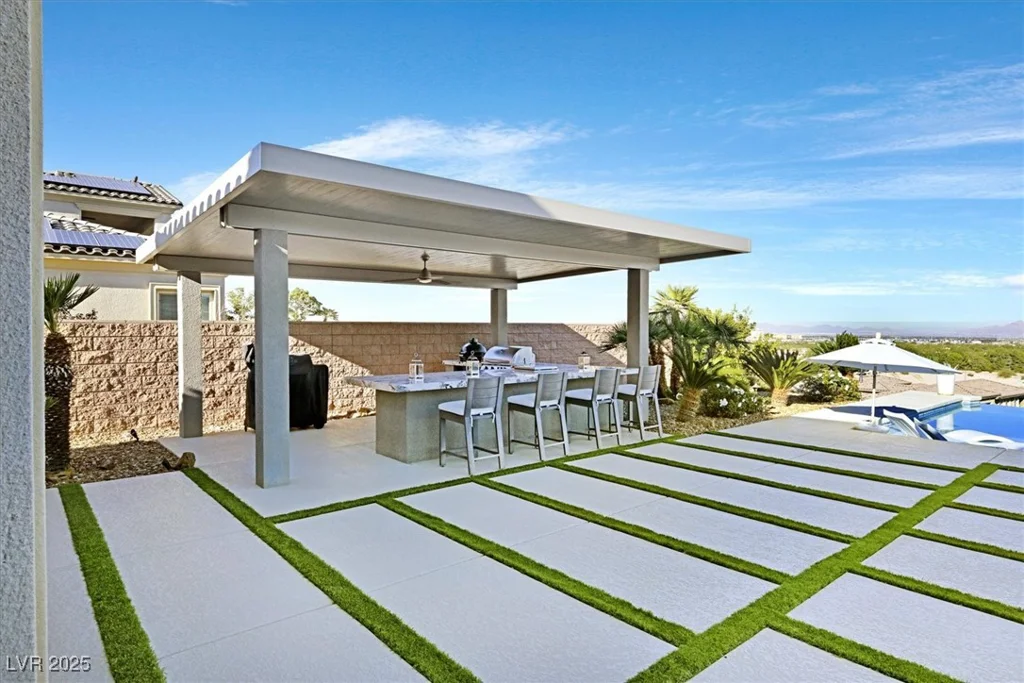 2 OLYMPIA OUTLOOK, Las Vegas, NV 89141