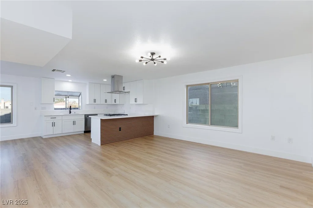 2152 Running River, Henderson, NV 89074