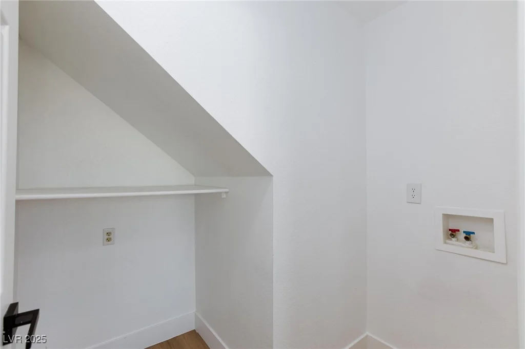 2152 Running River, Henderson, NV 89074