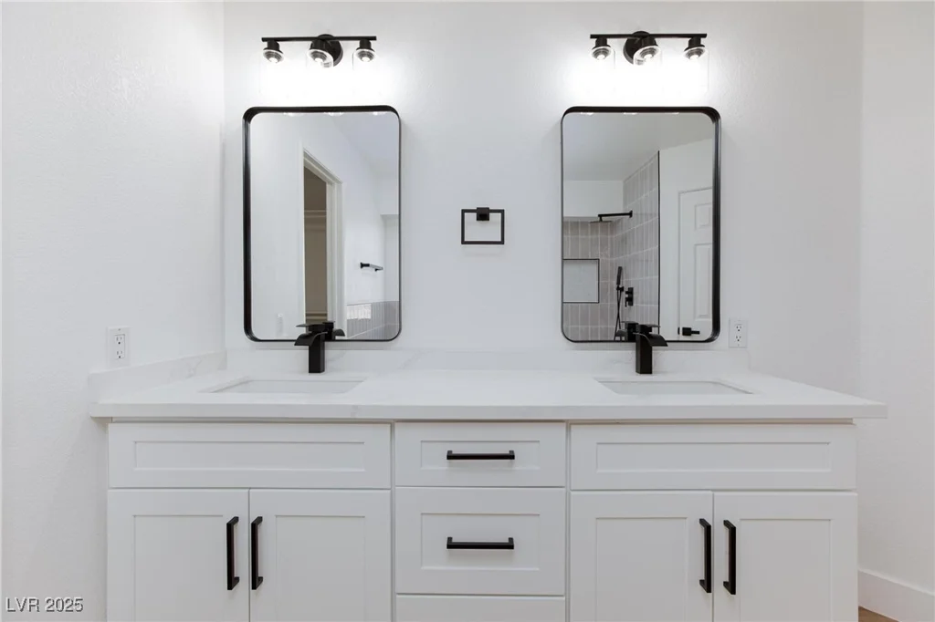 2152 Running River, Henderson, NV 89074