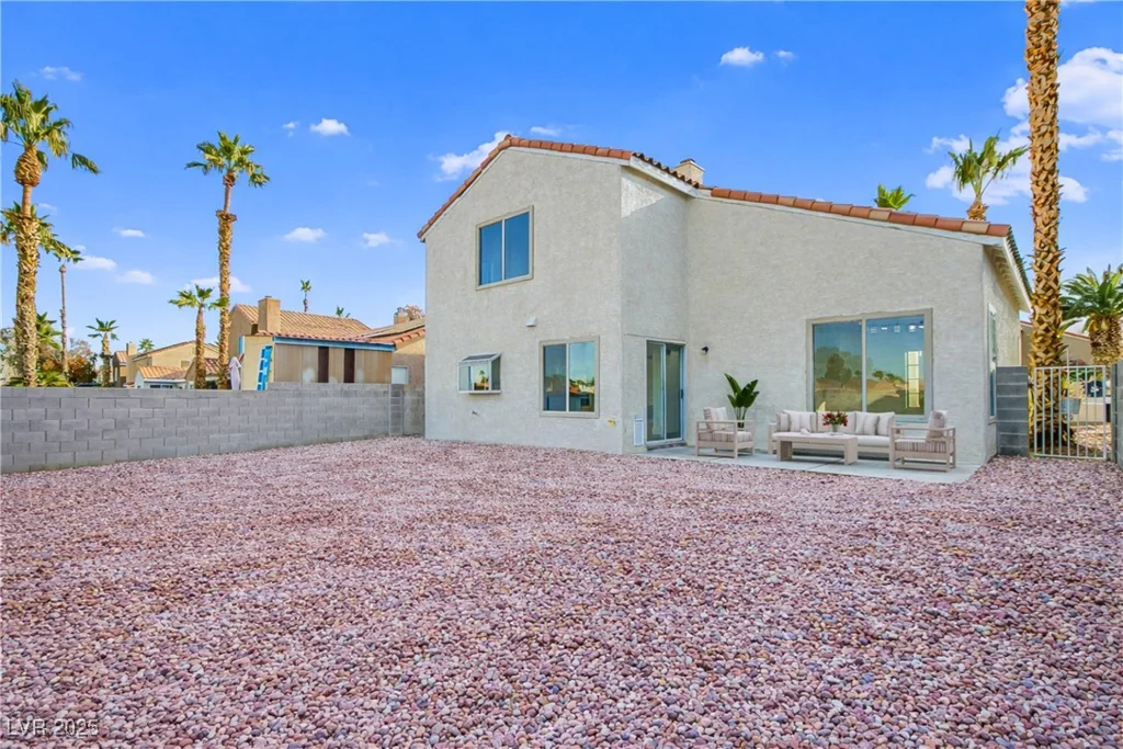 2152 Running River, Henderson, NV 89074