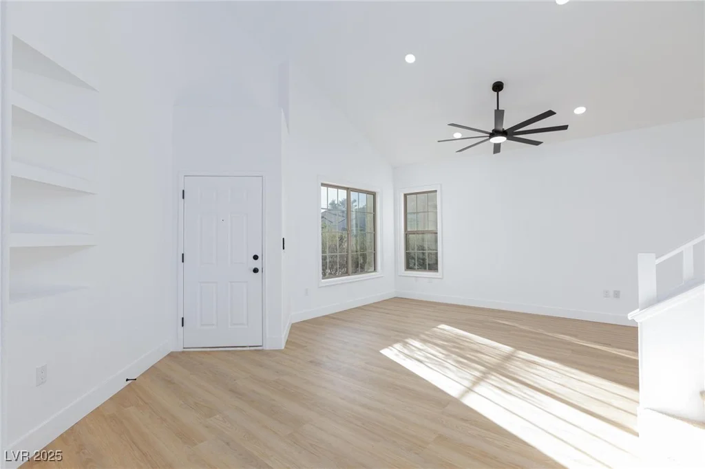 2152 Running River, Henderson, NV 89074