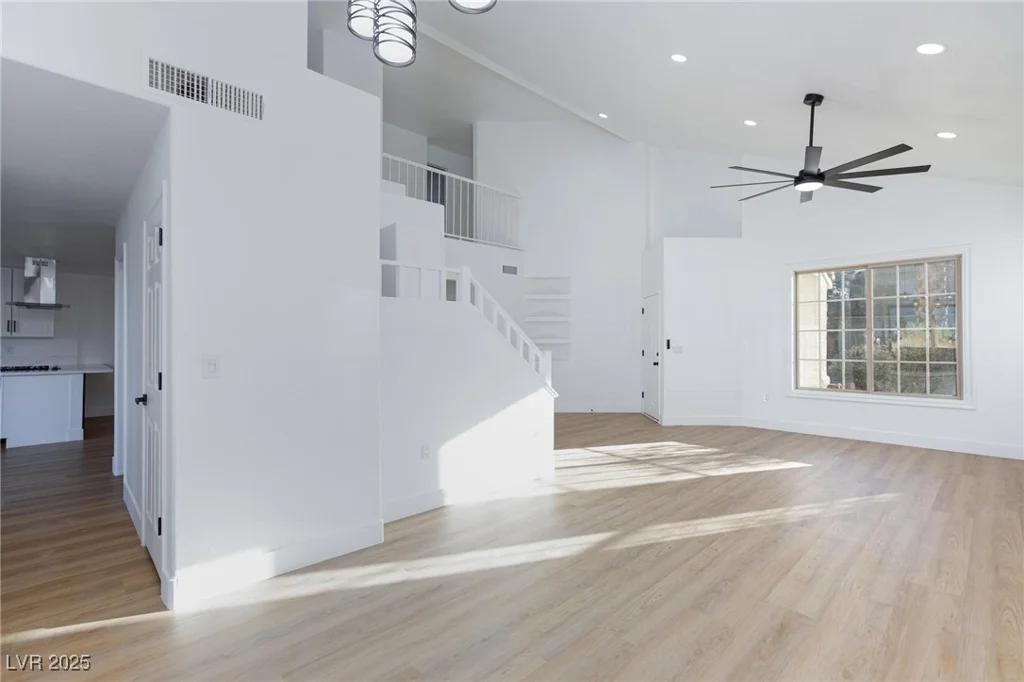 2152 Running River, Henderson, NV 89074
