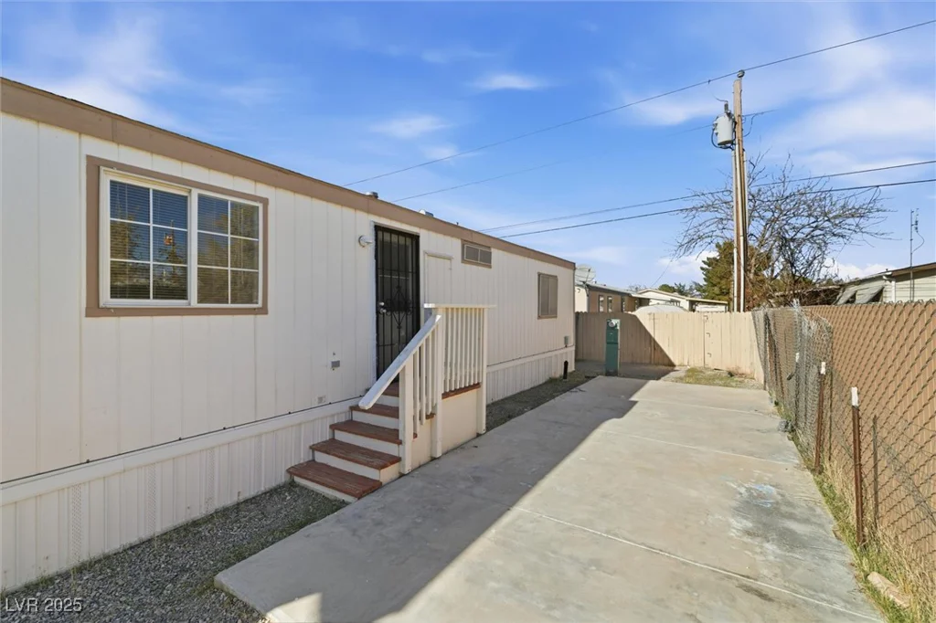 280 Ferndell, Pahrump, NV 89048