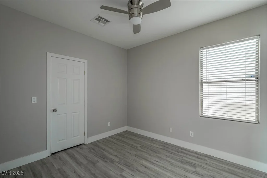 8021 Dancing Springs, Las Vegas, NV 89143