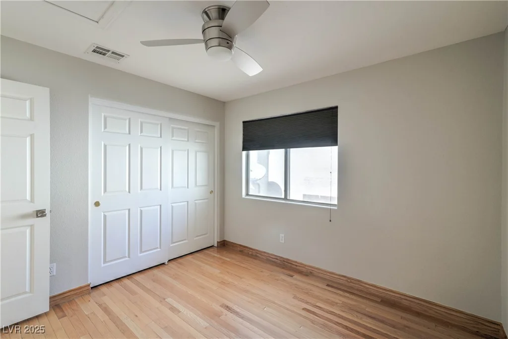 8021 Dancing Springs, Las Vegas, NV 89143