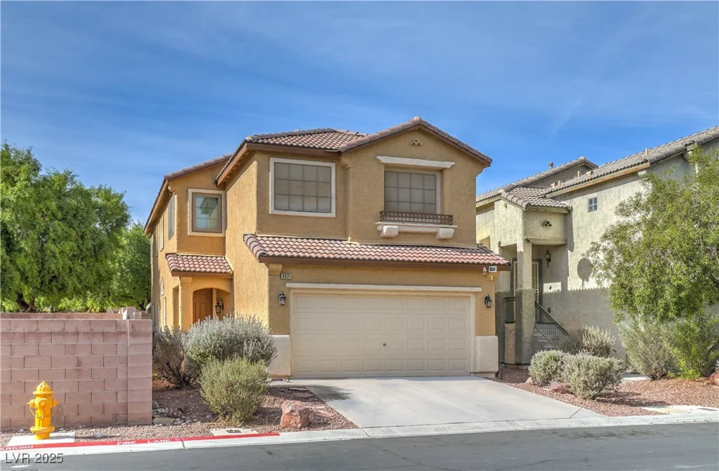 8021 Dancing Springs, Las Vegas, NV 89143
