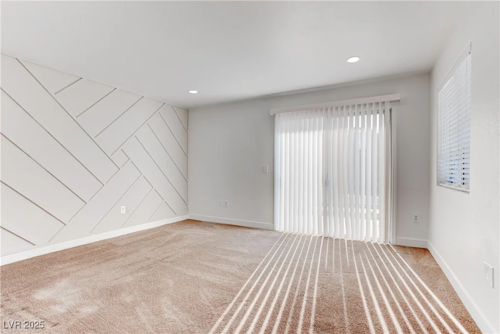5792 Ambassador, Las Vegas, NV 89122