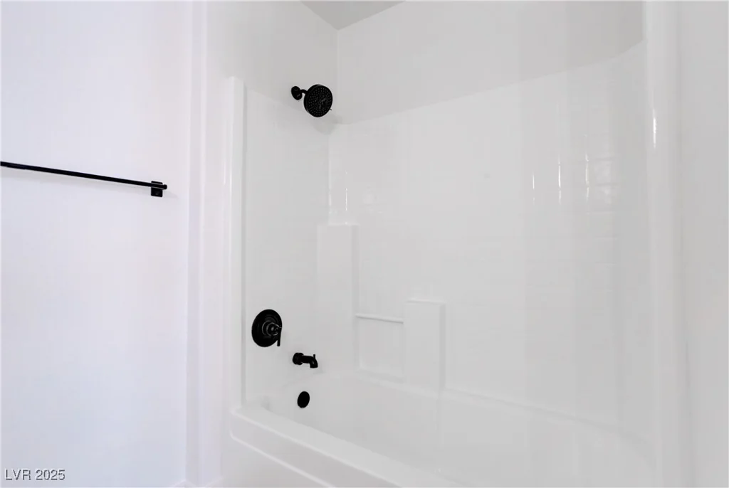 5792 Ambassador, Las Vegas, NV 89122