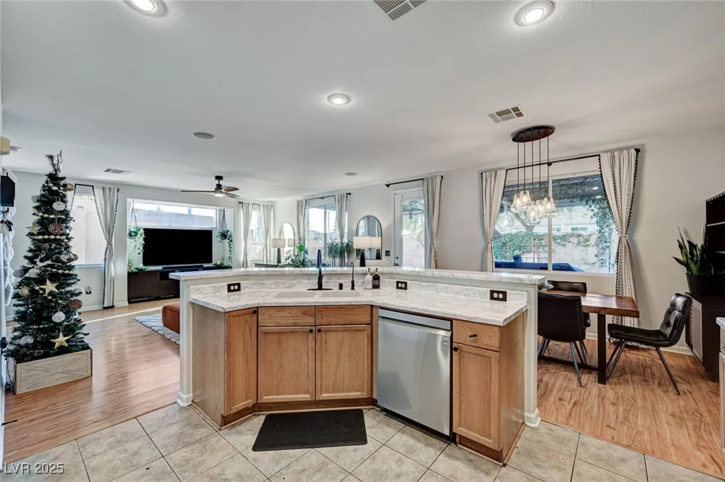 9217 Tulip Trestle, Las Vegas, NV 89148