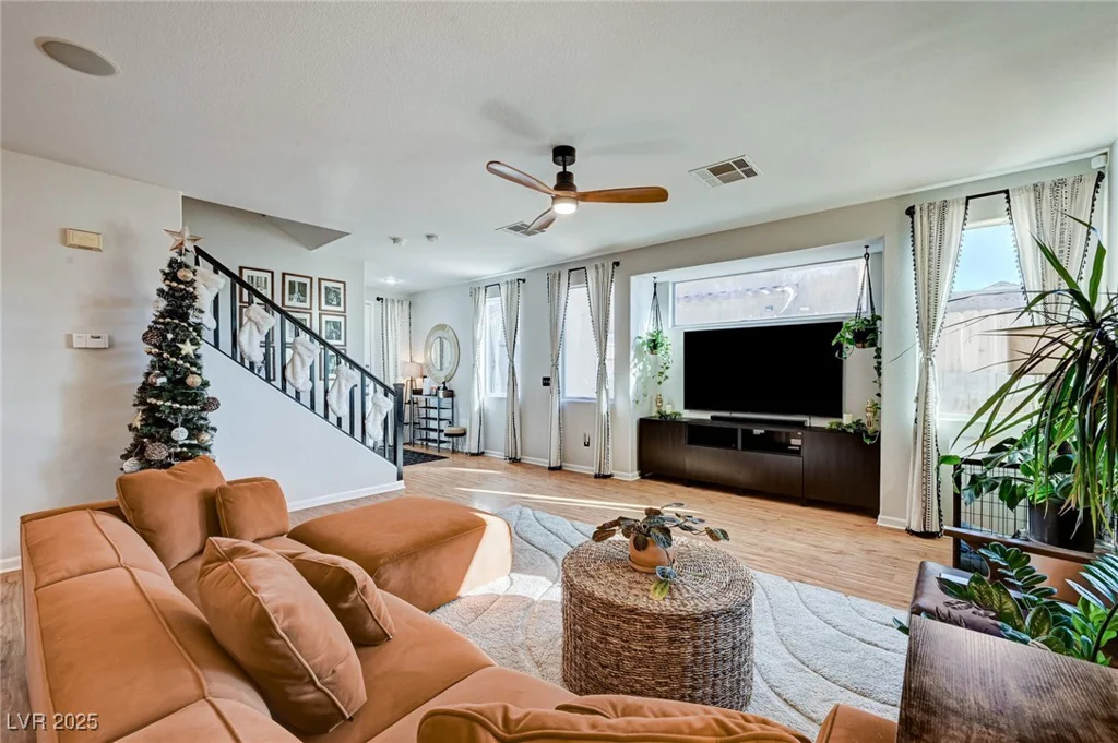 9217 Tulip Trestle, Las Vegas, NV 89148