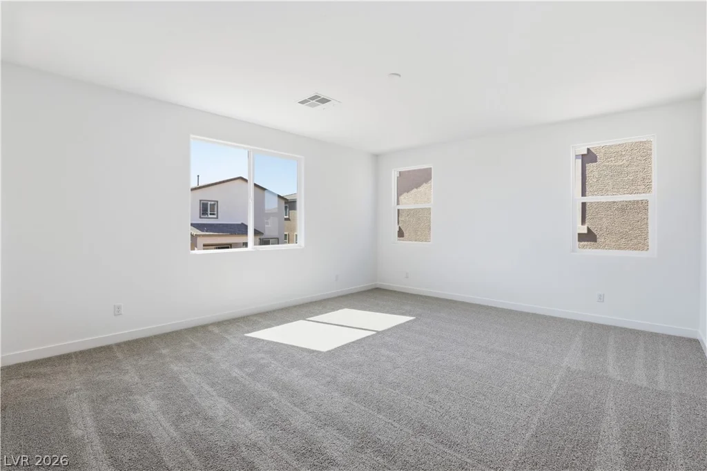 9939 Blazek Bluff, Las Vegas, NV 89178