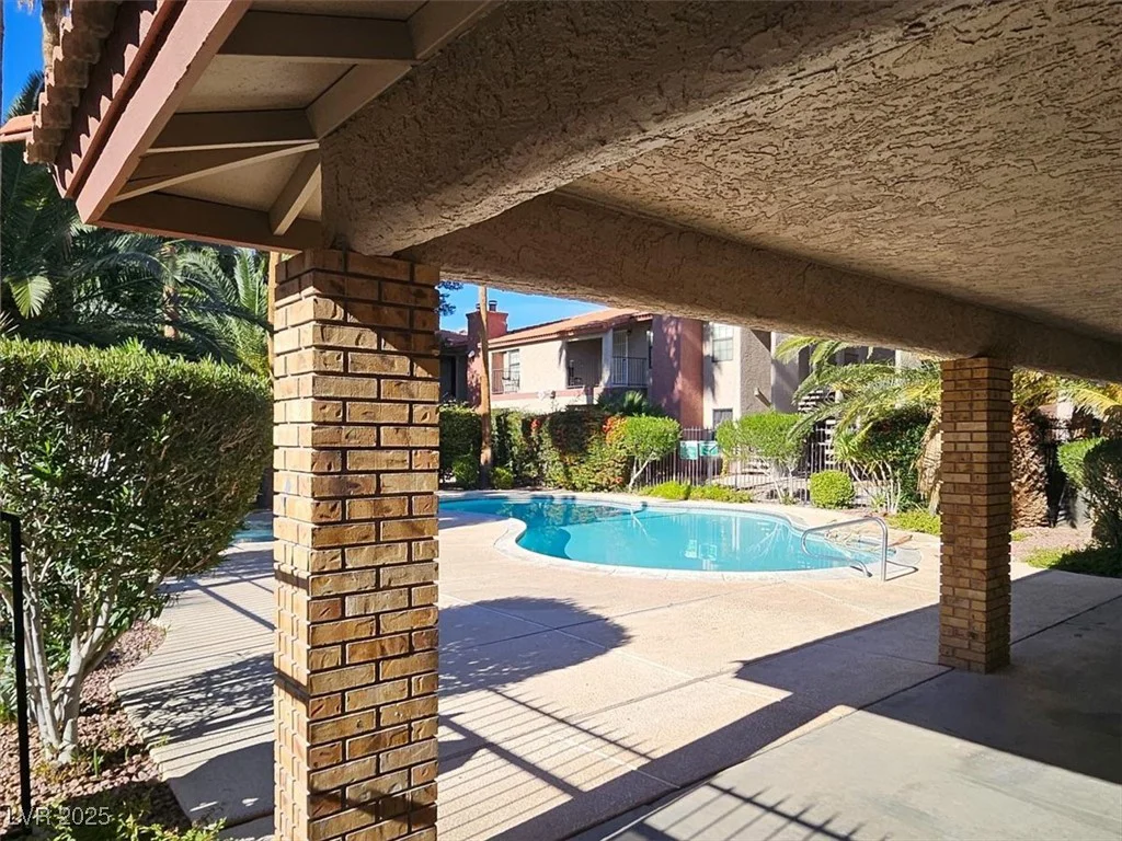 5576 Rochelle, Las Vegas, NV 89103