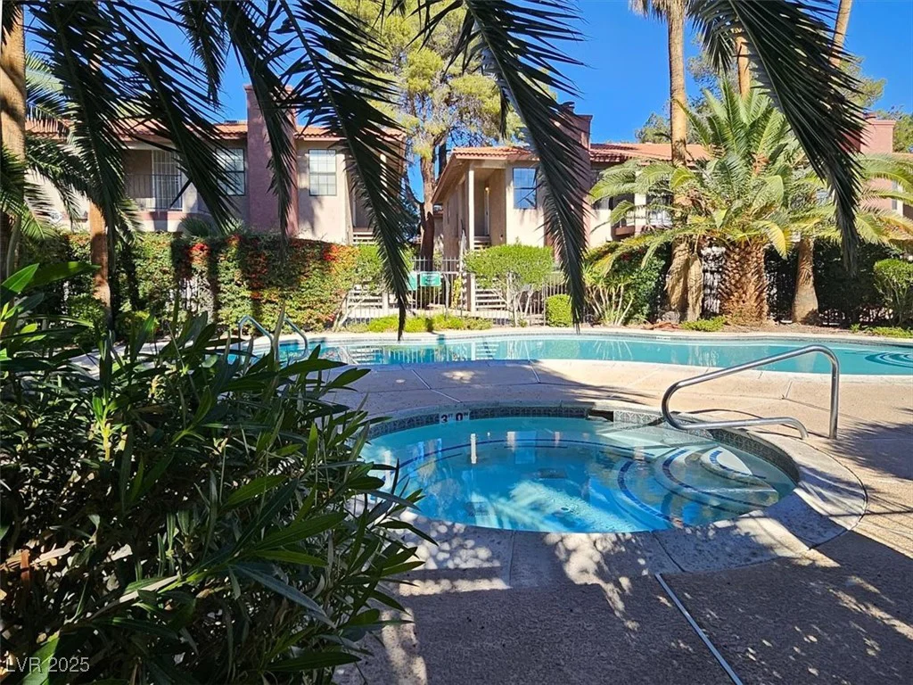5576 Rochelle, Las Vegas, NV 89103