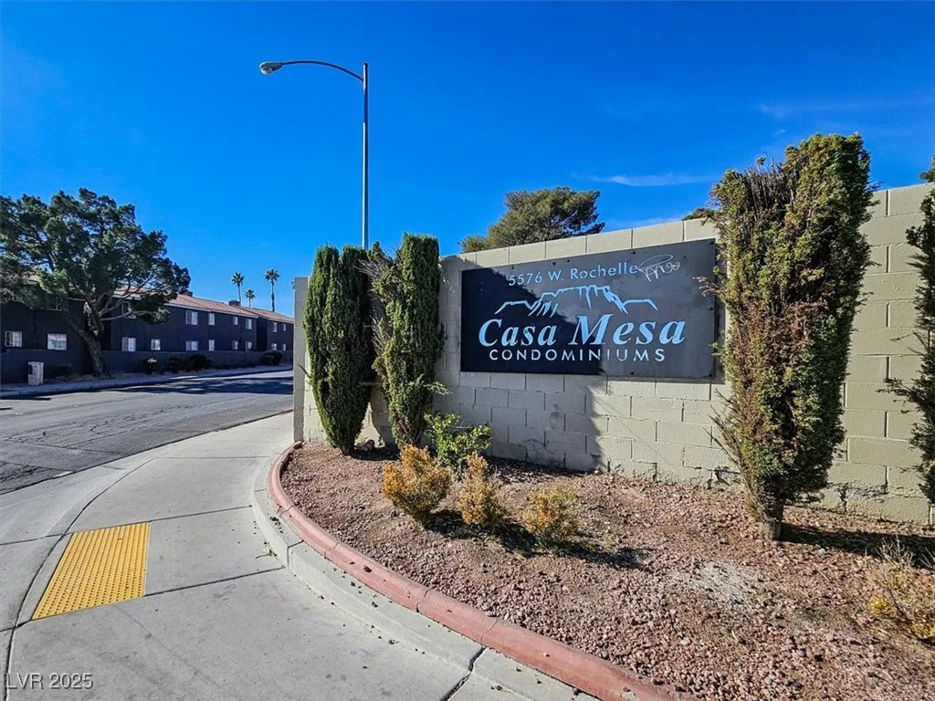 5576 Rochelle, Las Vegas, NV 89103