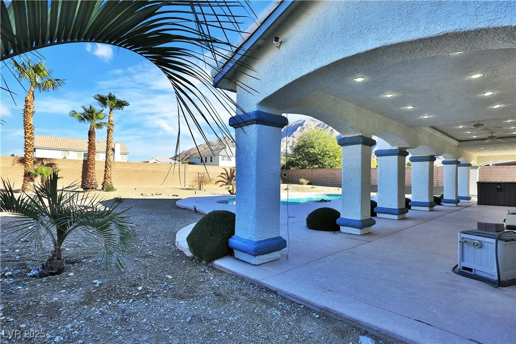 6830 Stone Meadows, Las Vegas, NV 89142