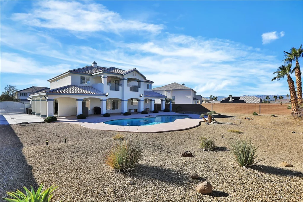 6830 Stone Meadows, Las Vegas, NV 89142