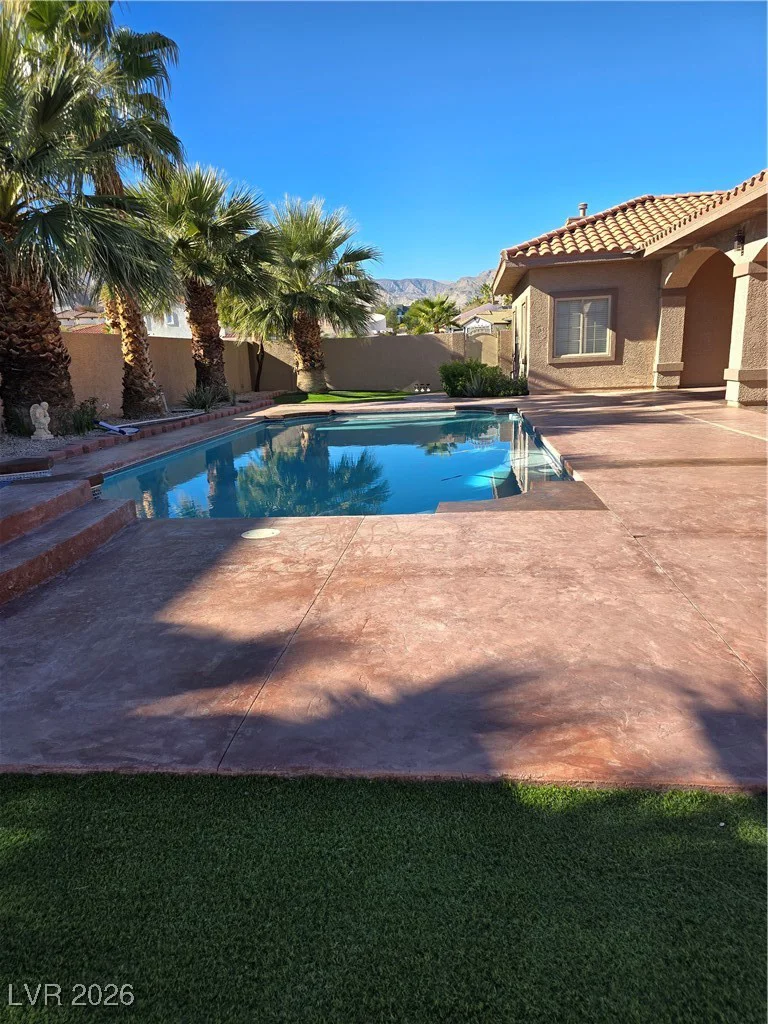 9585 Lone Mountain, Las Vegas, NV 89129