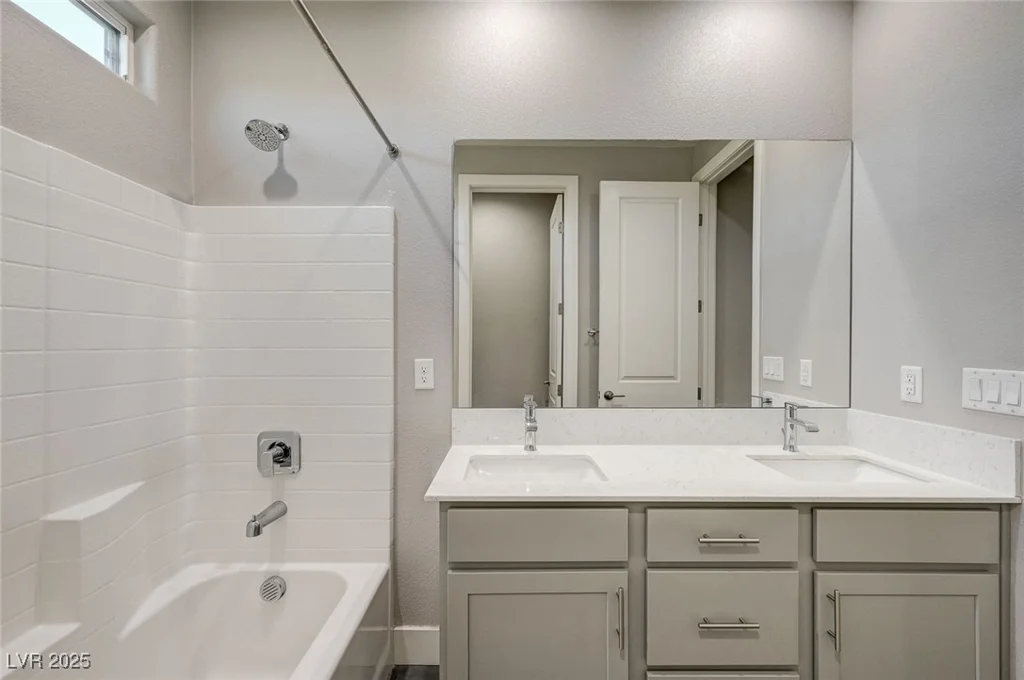 53 Via Di Vita, Henderson, NV 89011