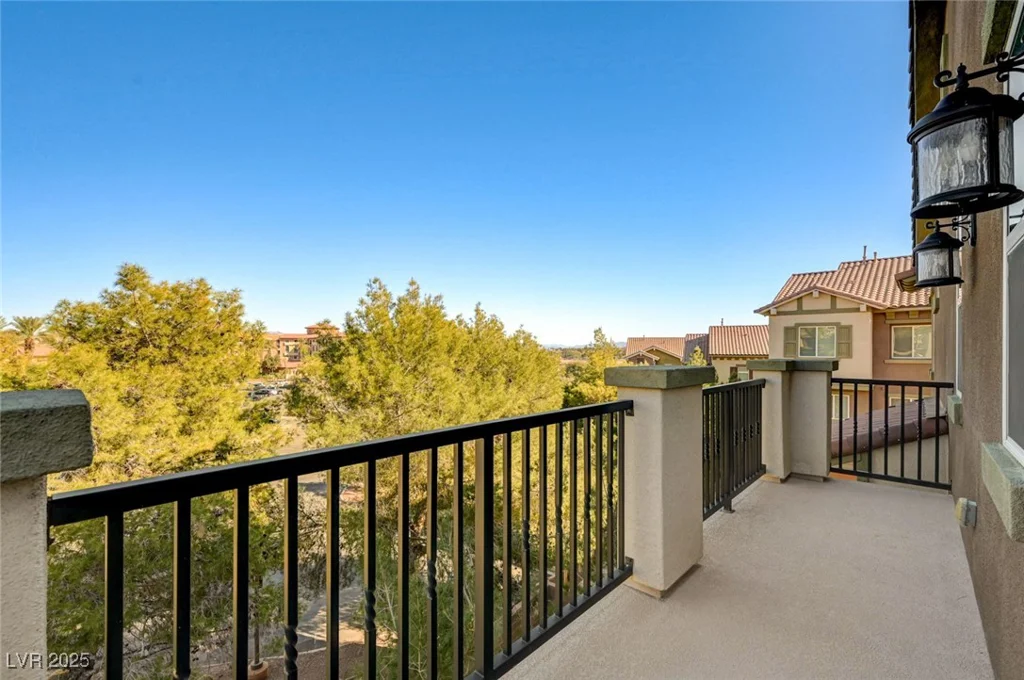 53 Via Di Vita, Henderson, NV 89011