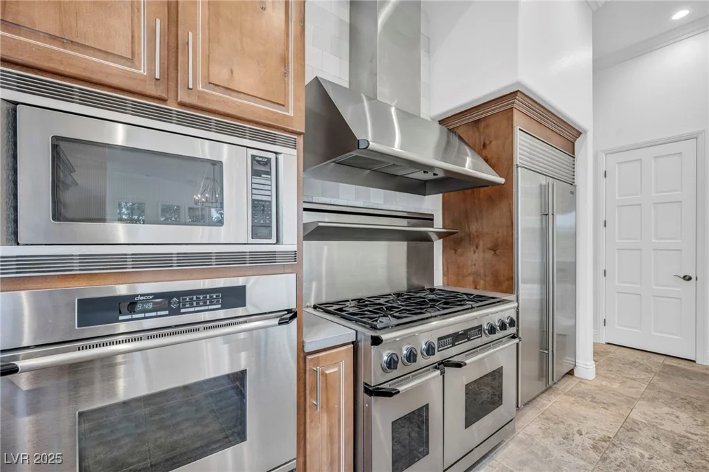 9317 Canyon Classic, Las Vegas, NV 89144