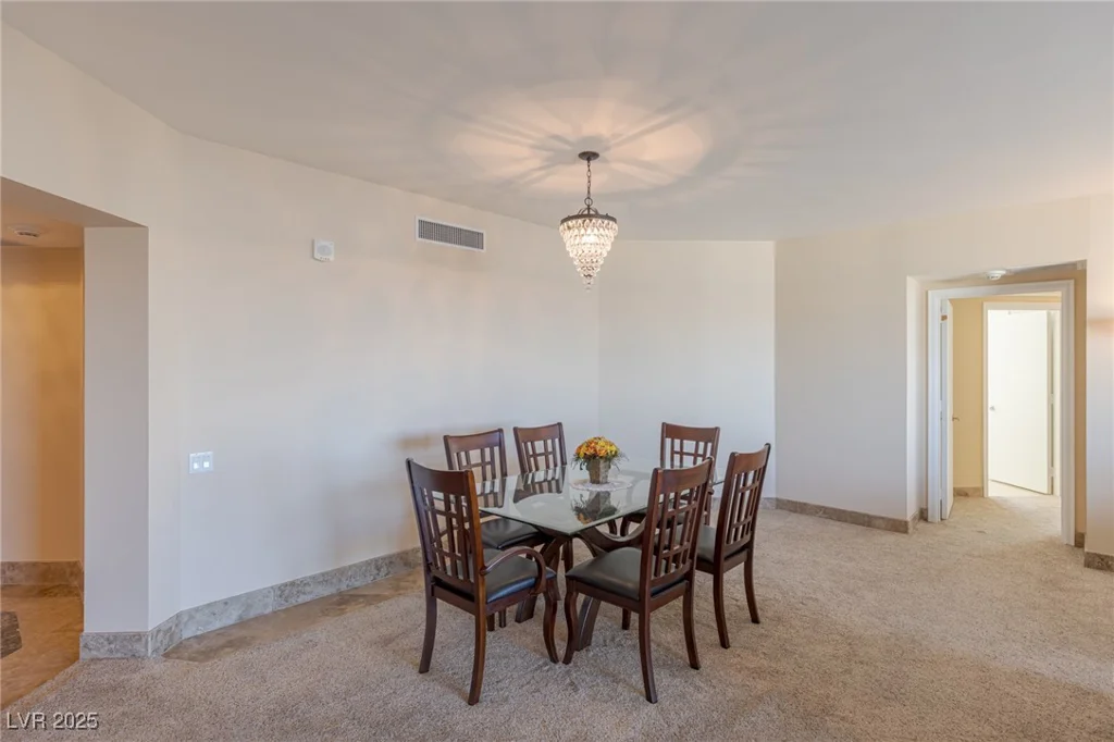 2777 Paradise, Las Vegas, NV 89109