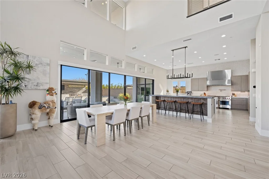 10631 Patina Hills, Las Vegas, NV 89135