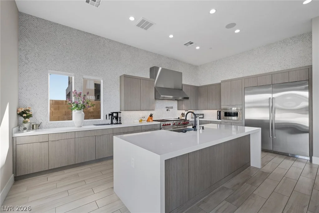 10631 Patina Hills, Las Vegas, NV 89135