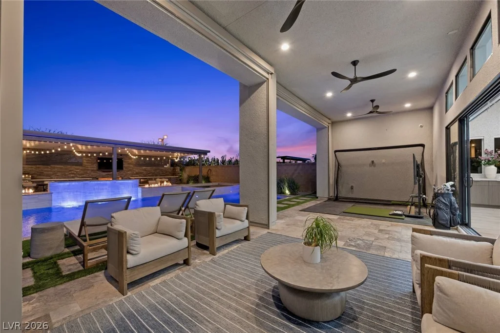 10631 Patina Hills, Las Vegas, NV 89135