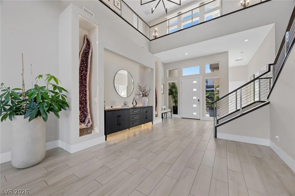 10631 Patina Hills, Las Vegas, NV 89135