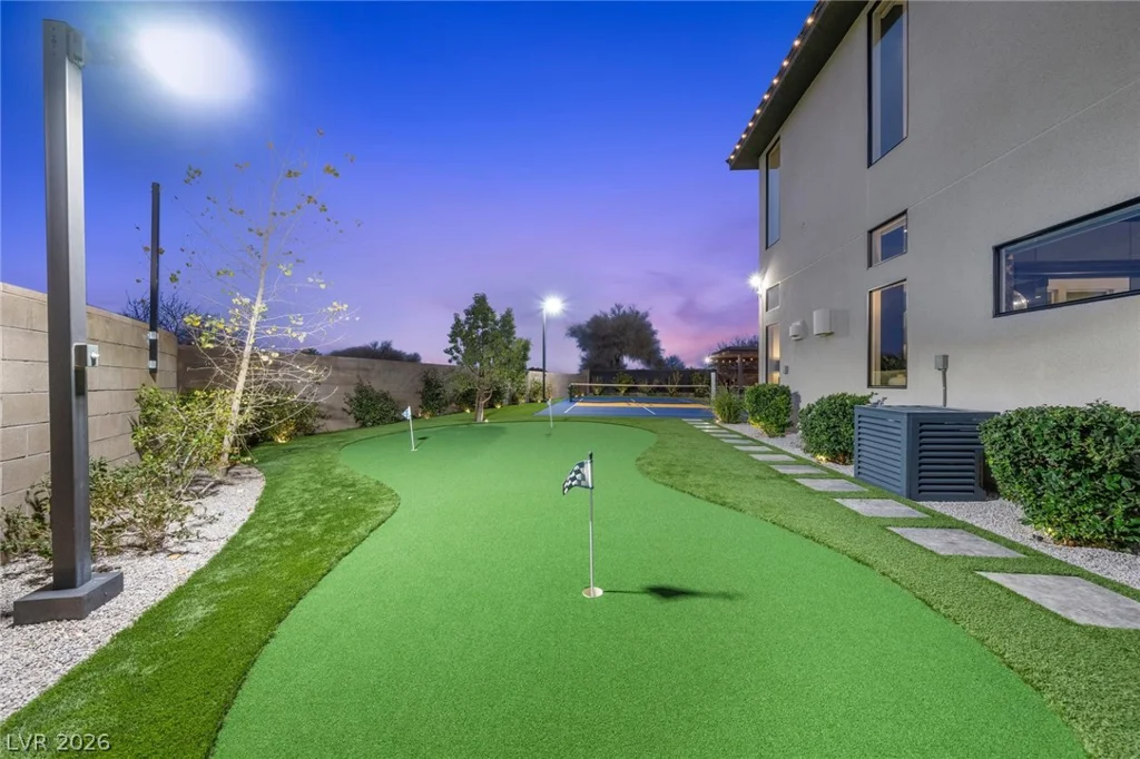 10631 Patina Hills, Las Vegas, NV 89135