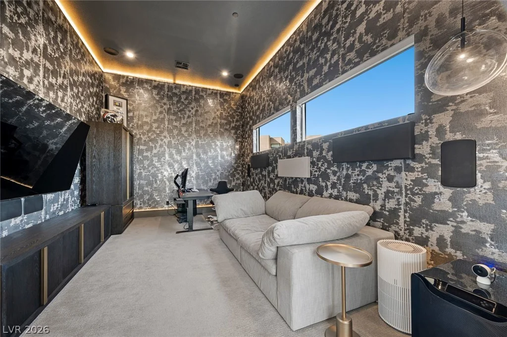 10631 Patina Hills, Las Vegas, NV 89135