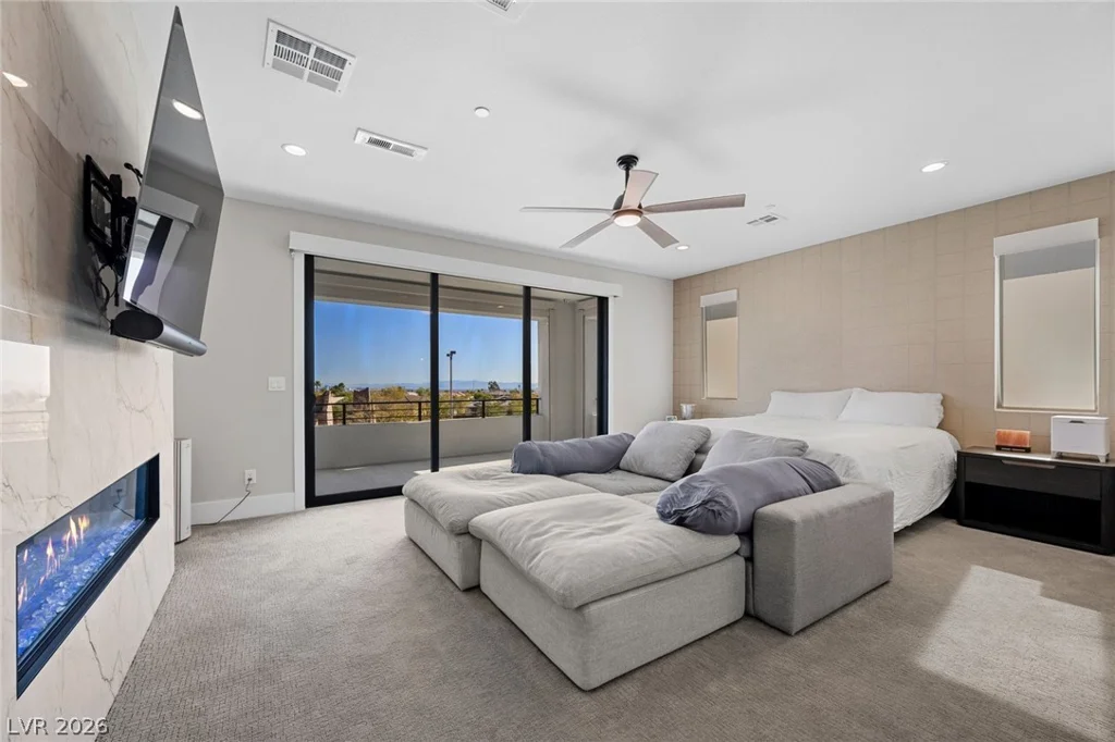 10631 Patina Hills, Las Vegas, NV 89135