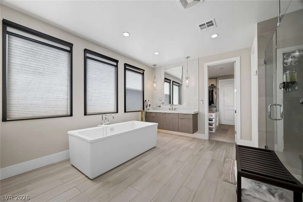 10631 Patina Hills, Las Vegas, NV 89135
