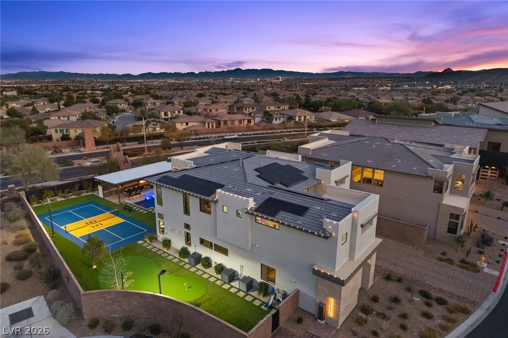 10631 Patina Hills, Las Vegas, NV 89135