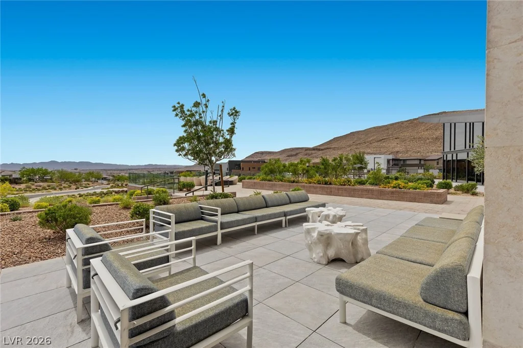 10631 Patina Hills, Las Vegas, NV 89135