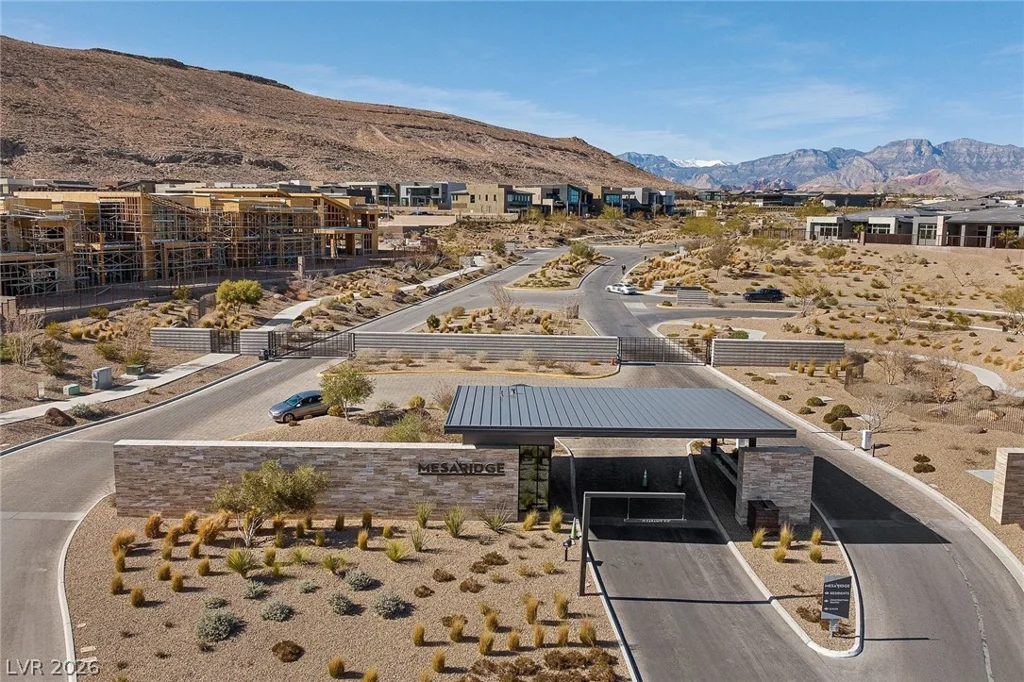 10631 Patina Hills, Las Vegas, NV 89135